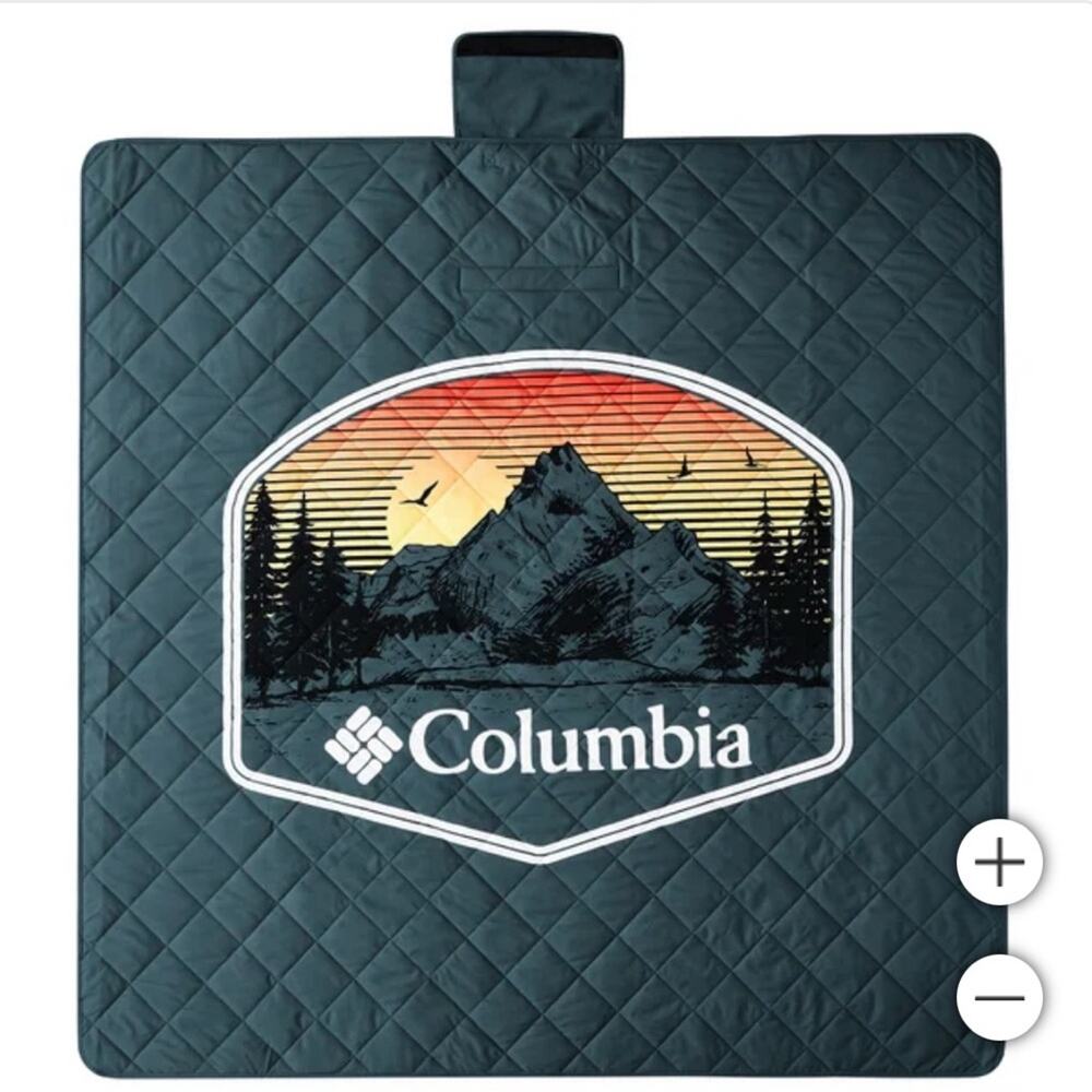 Columbia Outdoor Blanket,  Green Picnic outdoors Nwt 72x72 Reversible